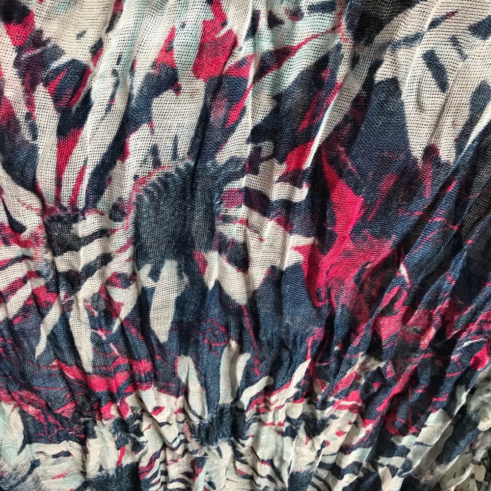Blue Floral Daisy Scarf - Picture 5 of 5